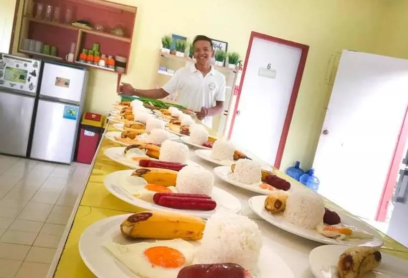 La Fusion Garden Resort  Hostel