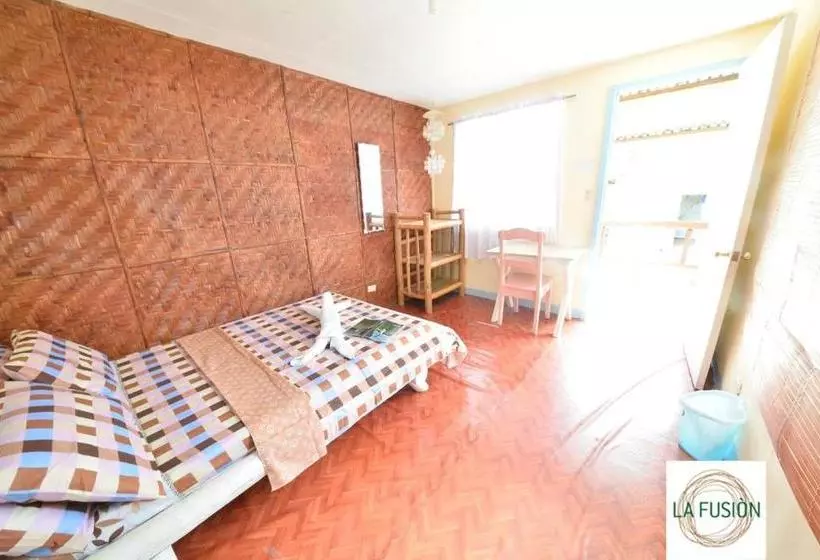 La Fusion Garden Resort  Hostel
