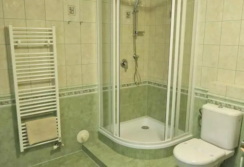 Retkeilymaja Penzion Fantasy   Restaurant