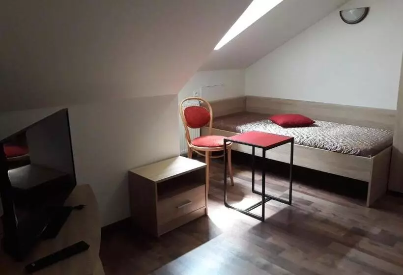 Retkeilymaja Penzion Fantasy   Restaurant