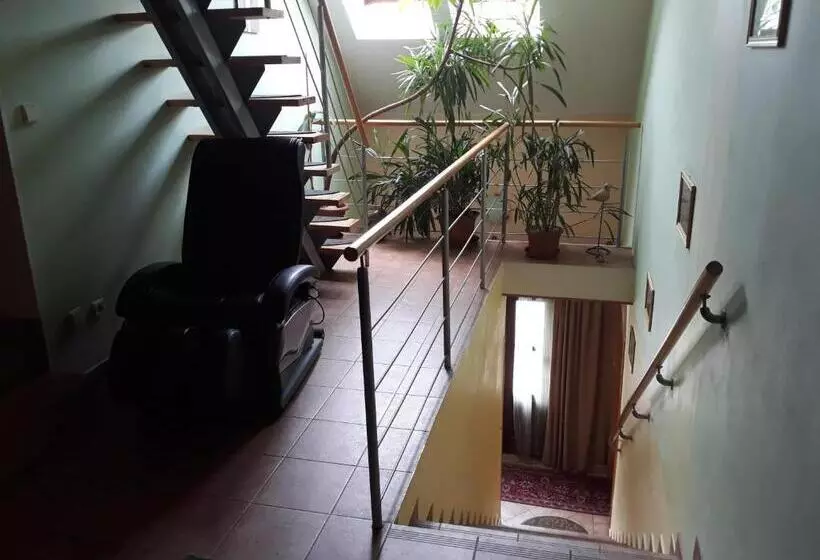 Retkeilymaja Penzion Fantasy   Restaurant