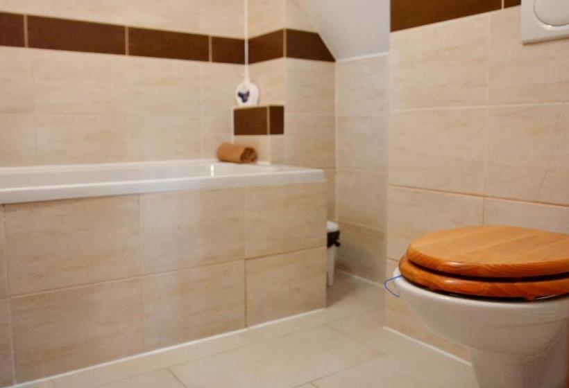 Alberg Penzion V Podhradí