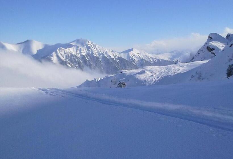 ホテル Biobauernhof Aslgut