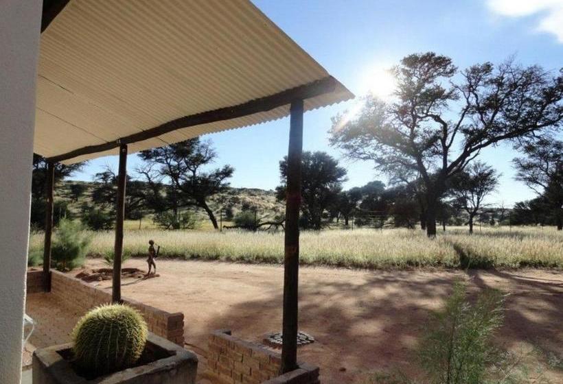 هتل Terra Rouge Guestfarm & Sonstraal Farmhouse