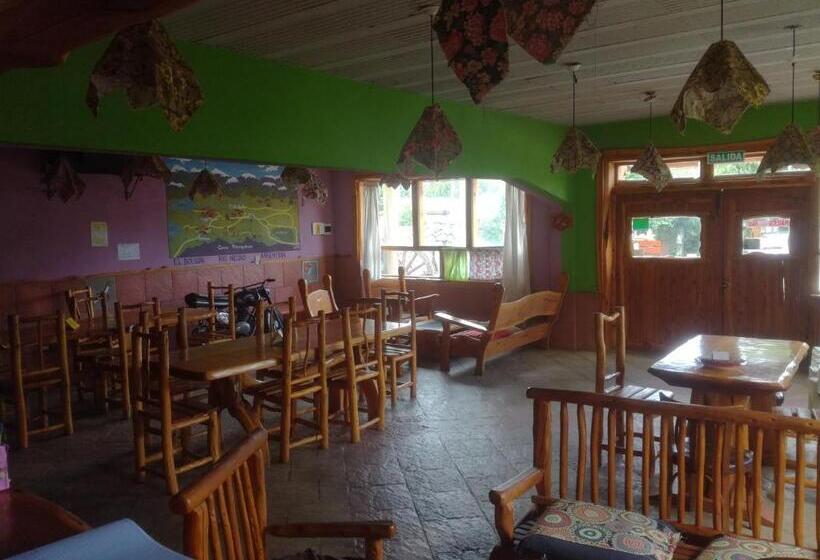 פנסיון Ankatu Hostel