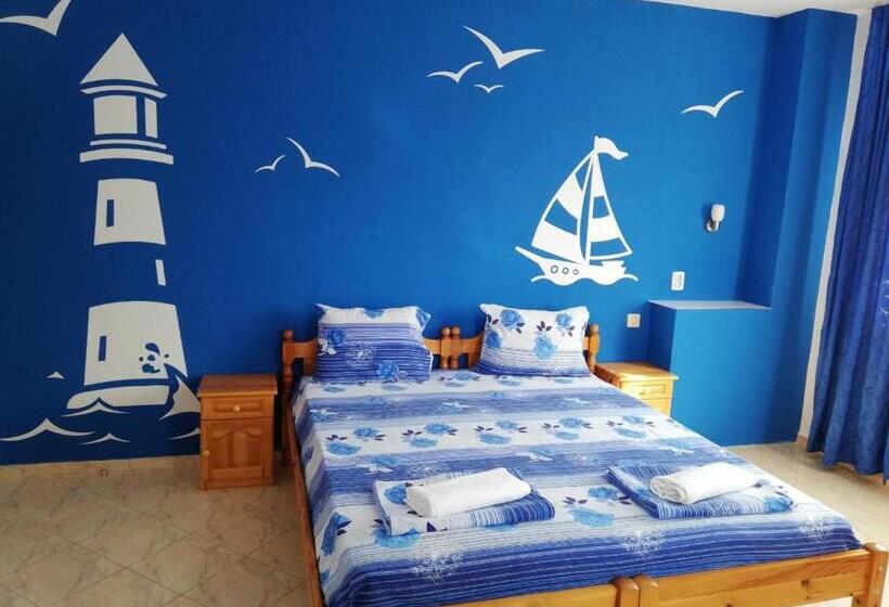 פנסיון Guest House Yanina