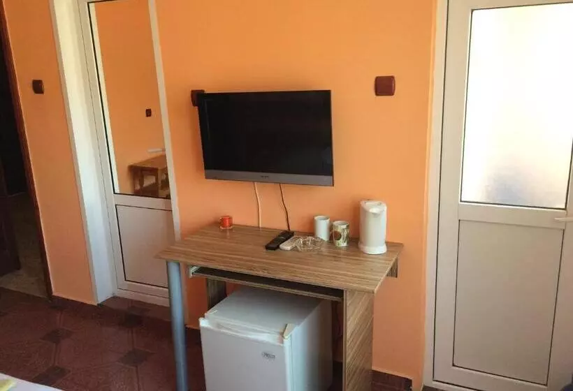پانسیون Guest House Yanina