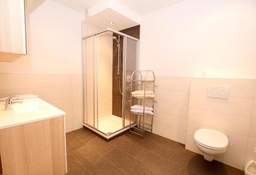 膳宿费 Ibex Hostel