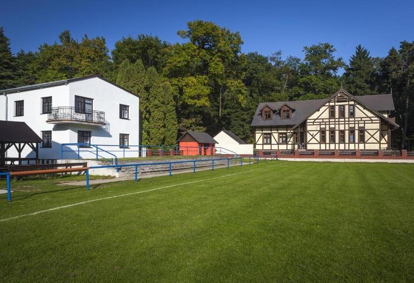 פנסיון Penzion Obora