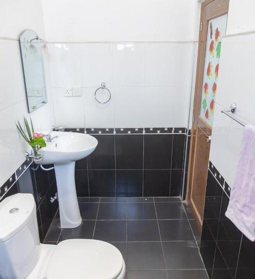 膳宿费 Shadow Inn Ella