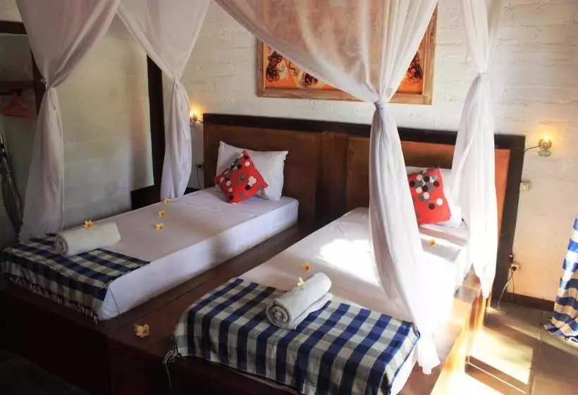 ペンション Sudi Guest House