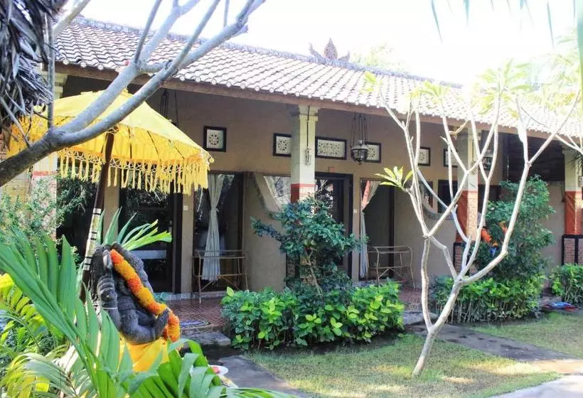 ペンション Sudi Guest House