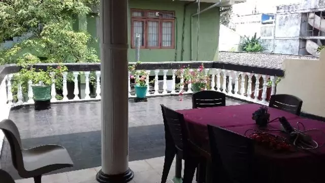 پانسیون Thilanka Beach Resort