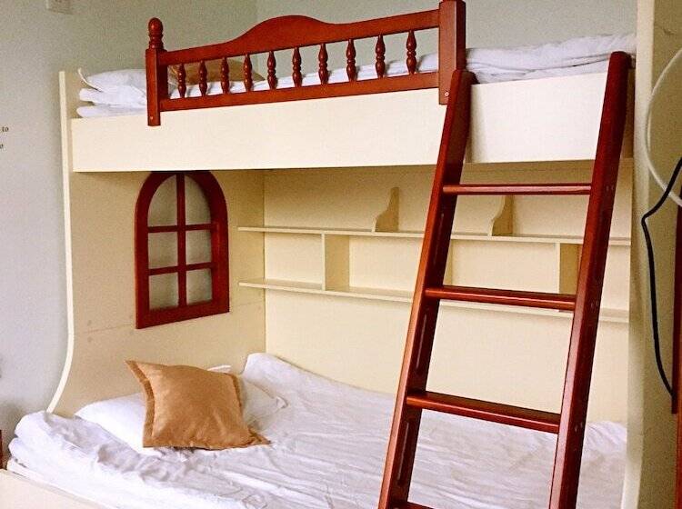 פנסיון Zhujiajian Time To Inn