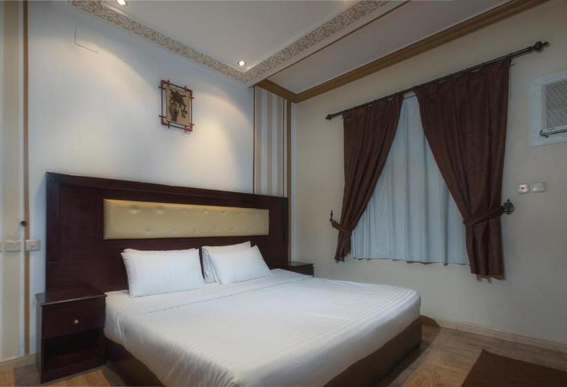 الليل الهادي