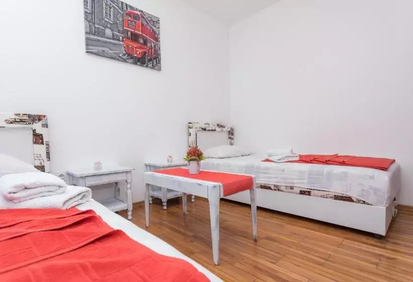 پانسیون Guest House Zuber