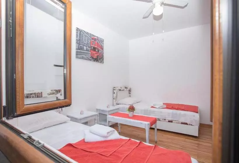 پانسیون Guest House Zuber