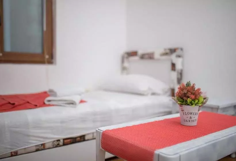 پانسیون Guest House Zuber