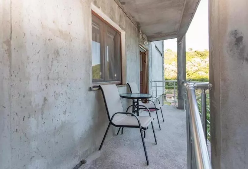 پانسیون Guest House Zuber