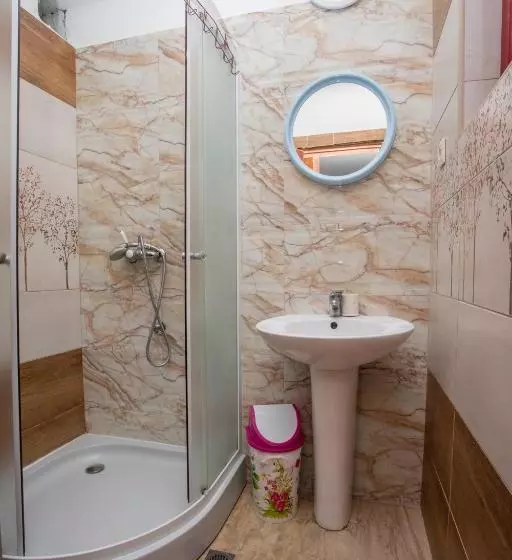 پانسیون Guest House Zuber