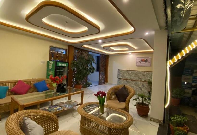 پانسیون Himalayan Sunrise