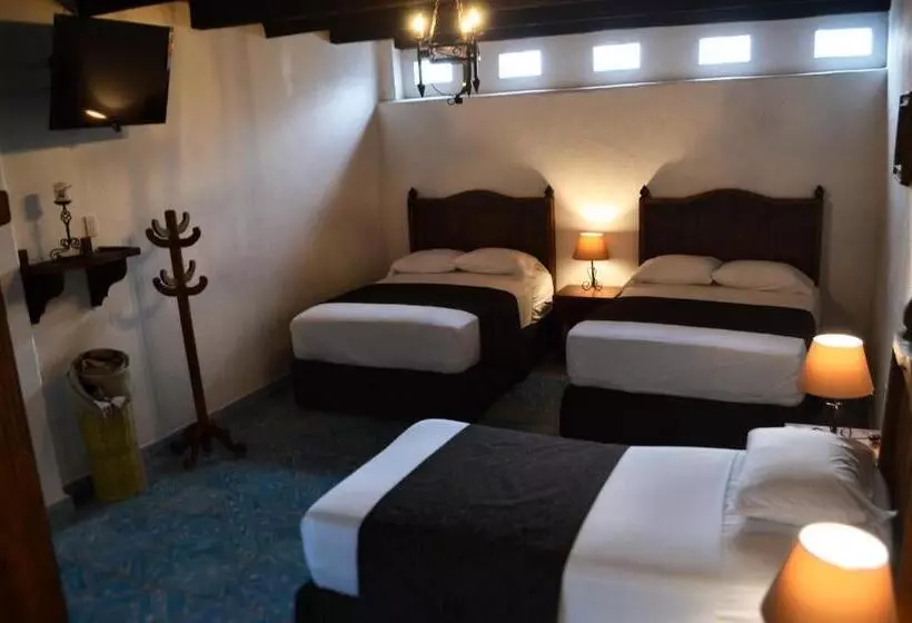 ペンション Hostal Plaza Central