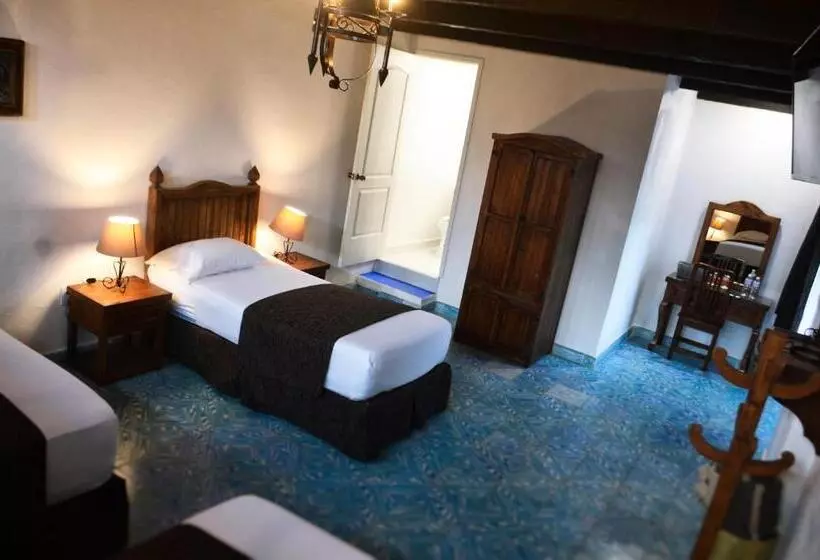 ペンション Hostal Plaza Central