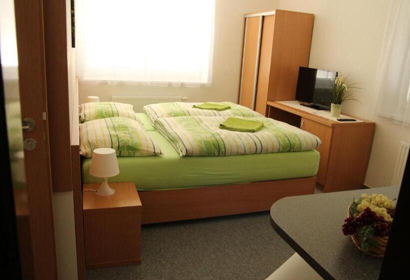 Pensão Penzion Bobule