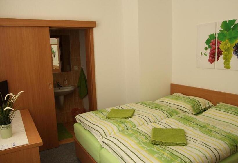 Pensão Penzion Bobule