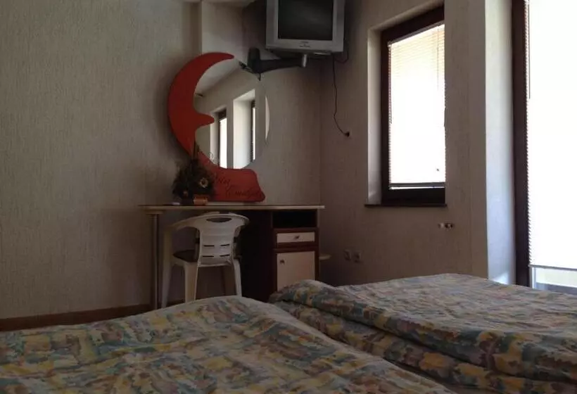 پانسیون Villa Emilija