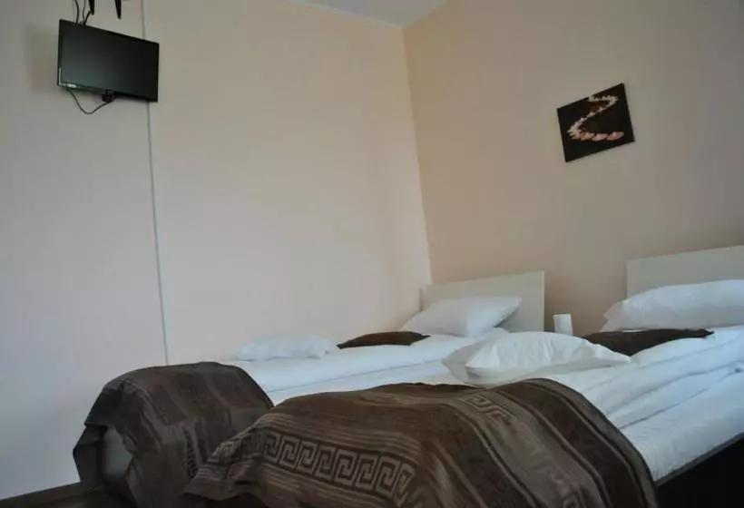 Pensiunea Queen Mary