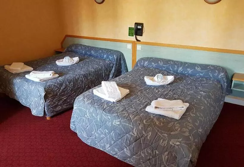 ホテル De La Gare