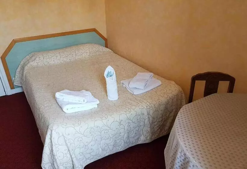 ホテル De La Gare