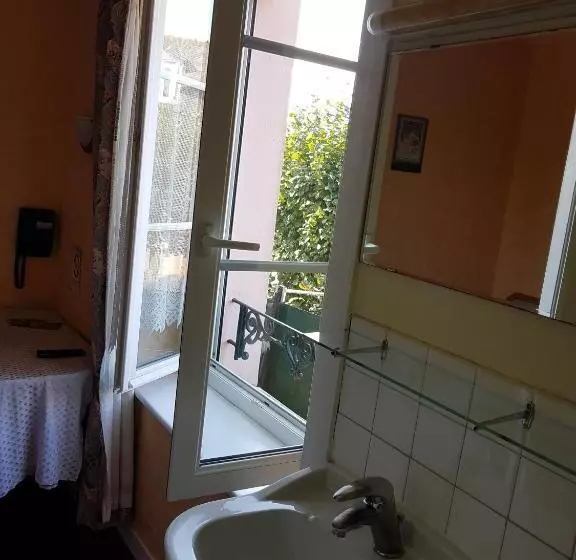 ホテル De La Gare