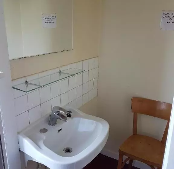 ホテル De La Gare