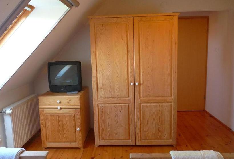 Пансион Aranyház Apartmanszállás