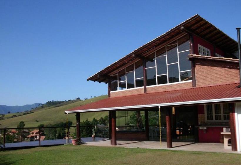 بنسيون Casa Estrelada