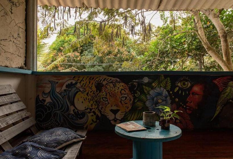 پانسیون Casa Surf Mar Azul