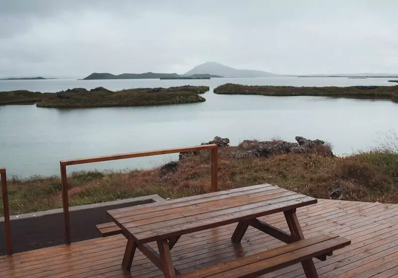 پانسیون Dimmuborgir Guesthouse