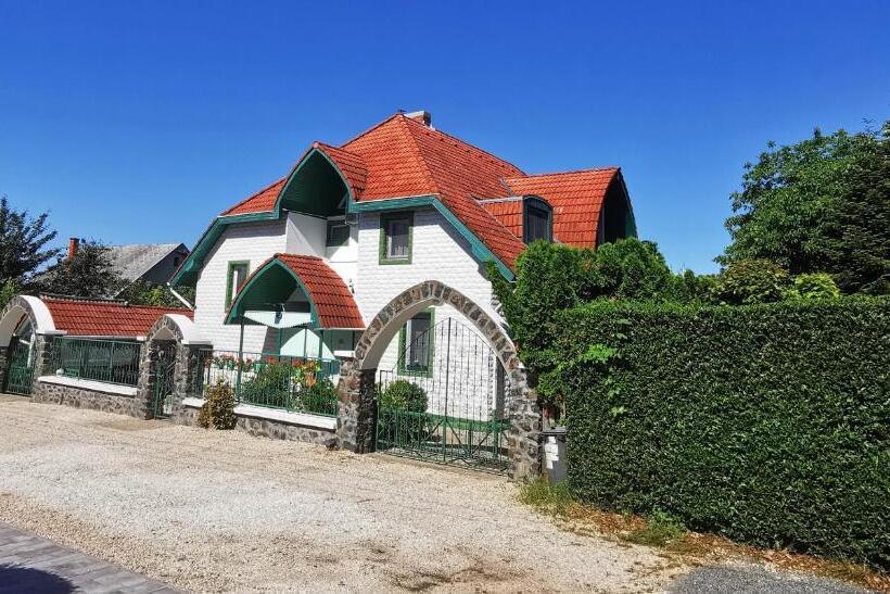 Pensionat Dolce Villa Balaton