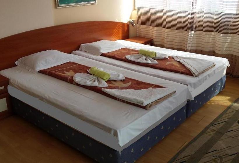 پانسیون Guest House Margarita