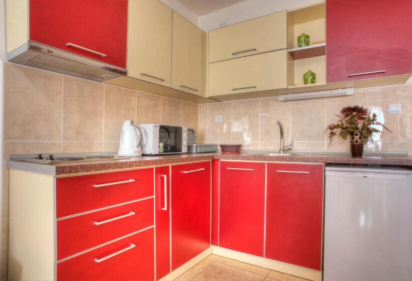 پانسیون Guest House Maslina