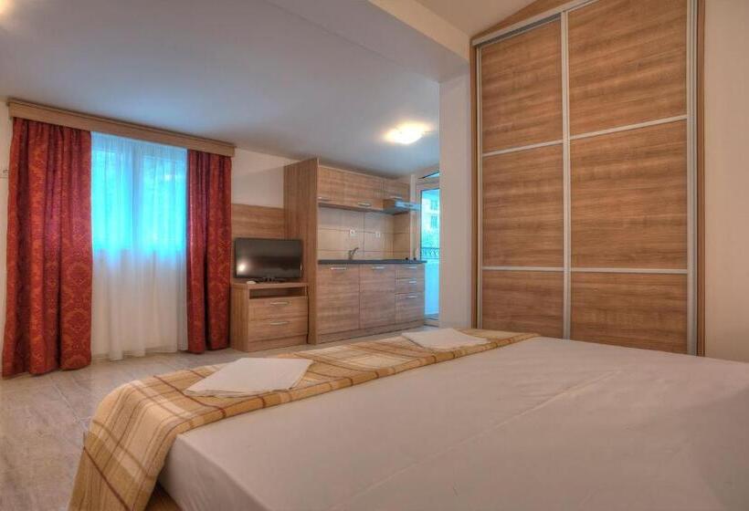 پانسیون Guest House Maslina