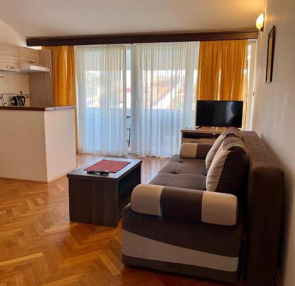 پانسیون Guest House Maslina