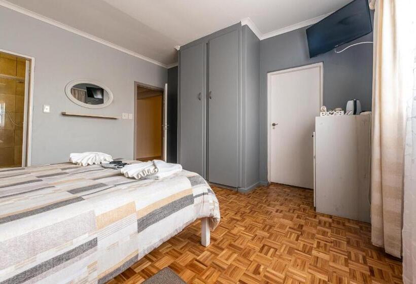 پانسیون Guesthouse Fischreiher B&b