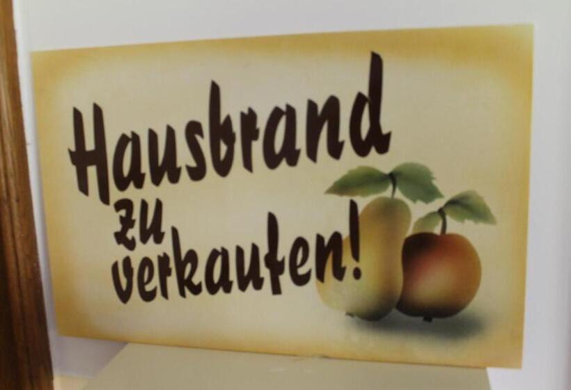 פנסיון Haus Hartl