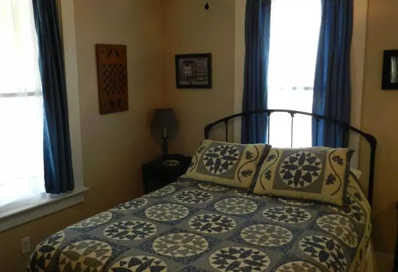 Majatalo Helming Guest House