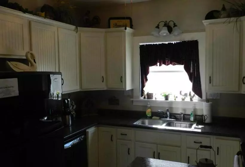 Majatalo Helming Guest House