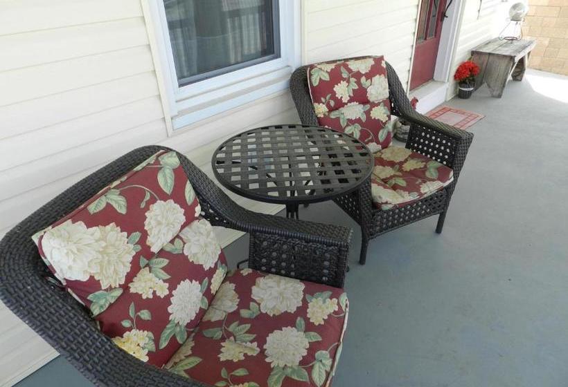 ペンション Helming Guest House