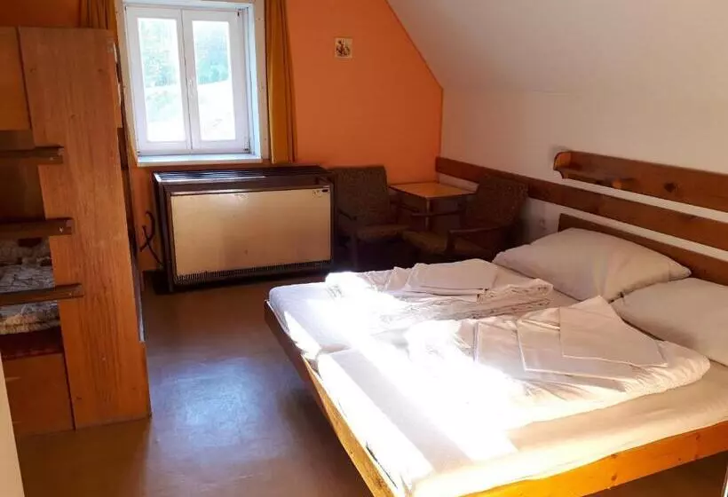 Majatalo Horská Chata U Pekařů